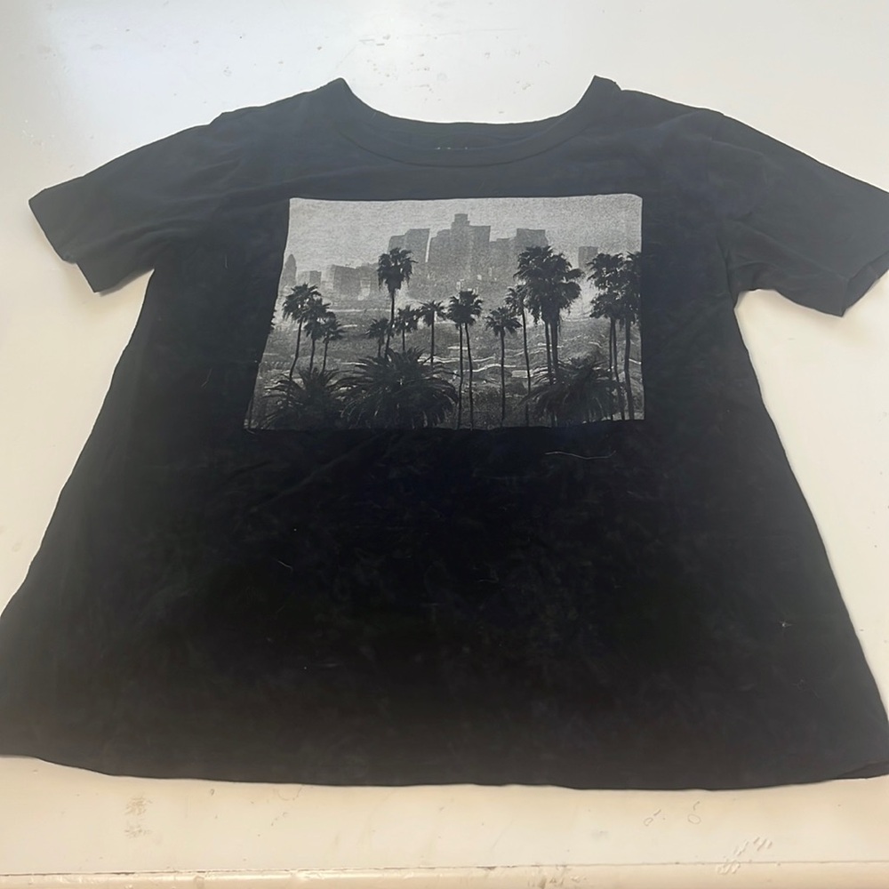 Zoe + Liv Small Black Short Sleeve Graphic Palm Tree T Shirt